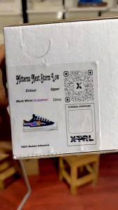 Sepatu XternalStepSure - Sepatu Sneakers Mitterns Storm Low Black White Reflective Pelangi