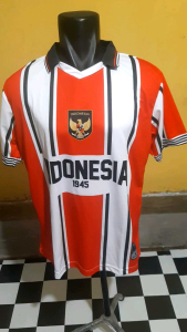 Kaos Pria Kasual Indonesia & Kaos Team Custom