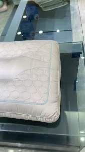 Gối tencel lụa trần lớp cao su non trên về mặt sợi bông microfiber mềm mại kích thước 48x74