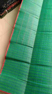 สาดหลอดพับเล็ก สาด2พับ ขนาดพกพาง่าย กว้าง90ซม.ยาว165ซม.สินค้ามาแต่ล่ะครั้งลายไม่ซ้ำกัน แม่ค้าขอลงเป็นโทนสีนะค่ะ