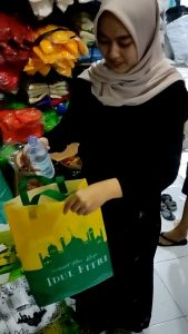 12pcs Tas Hampers Souvenir Kain Spunbond Goodie Bag Lebaran Idul Fitri 2025 Kantong Bingkisan Parcel