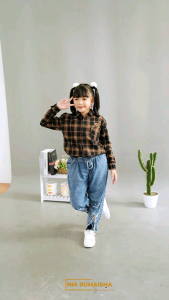 AMILI SET KIDS TEEN - SET ANAK PEREMPUAN BY NIA RUMAISHA || MAT. BAJU FLANEL || CELANA JEANS PINGGANG FULL KERUT