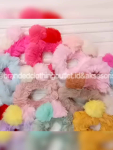 IKAT RAMBUT BULU POMPOM / SCRUNCHIE BULU ELASTIS / IKAT RAMBUT DONAT BULU / SOFT HAIR TIE / SBC8190