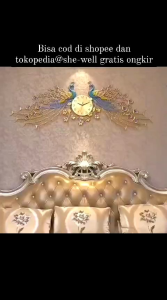 Jam dinding merak kembar aesthetic mewah besar