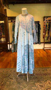 Umbrella Dress by Dian Pelangi LIMITED EDITION Busana Muslim Maxi Gamis Abaya Kaftan Gaun Outfit Lebaran Casual Formal Pesta Pernikahan Kondangan Wanita Hijaber Cantik Anggun Modis Modern Simple Elegan Mewah Model Korea Terbaru Motif Batik Kekinian