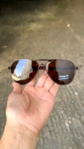 Kacamata Pria Hitam Polarized: Panduan Lengkap