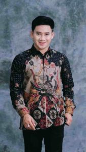 Undurjoyo kemeja batik pria lengan panjang mewah