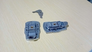 1 PCS KUNCI KOPER /KUNCI TAS/ KUNCI BOX ( S55 SILVER ) GEMBOK CONTAINER ASSEORIS HARDCASE