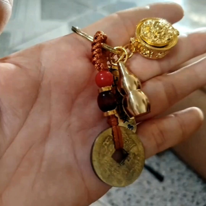 Móc khóa phong thủy bát tụ bảo xoay bộ móc khóa 12 con giáp 4 món có móc treo - tặng kèm chu sa