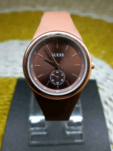 Jam Tangan Wanita Terbaru & Casual: Gaya Kasual yang Modern