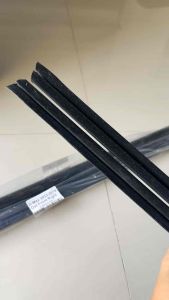 คิ้วรีดน้ำ Isuzu D-max เส้นนอก คู่หน้า ปี2012-2019 2 ประตูและ 4ประตู