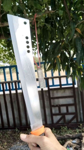 มีดพร้าใหญ่(มีดโต้แรมโบ้ใหญ่ ไม่มีปลอก)ใบมีดสแตนเลสแท้ สันหนา 4 มิลลิเมตร