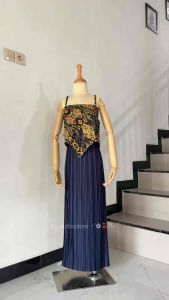 KEMBEN ETNIK BATIK CROP TOP | TANKTOP BATIK