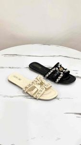 BREVINNI Aluna Slip On Sandals || Sandal Flat Kasual Wanita || Sandal Flat Wanita || Sandal Renda || Sandal Teplek Wanita || Pearl Collection || Sandal Mutiara Renda Premium Wanita
