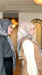 Kerudung Segiempat Motif Kekinian Terlaris