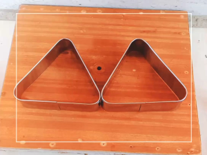 Cetakan kue cronigiri ring segi tiga