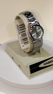 CASIO LADIES SILVER LTP V002D 2B