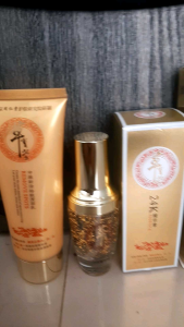 YUCHUNMEI SERUM 24K GOLD+FACIAL WASH GOLD
