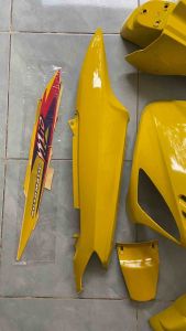 Cover body full halus Yamaha Mio Sporty kuning
