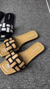 Sandal Platform Wanita Korean style Anyam Tali Silang Anti Slip Terbaru Kekinian 2024 / Sandal slide cewek / Sandal Flat Anyam Terbaru
