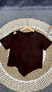 Jolin-Atasan Crew Neck Lengan Pendek Kasual Wanita - Kaos Asimetris Variasi Hollow Out Terbaru