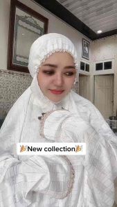 MUKENAH SUTRA BLITZ GARIS EMAS: Keindahan & Kesehatan