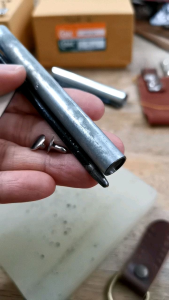 หมุดกระเป๋า หมุดย้ำ ตะปูย้ำ 1หน้า-100ชุด / ใช้เยอะมีขายยกกล่อง 1000ชุด 2000ชุด/ สอบถามได้ ( หมุดประกอบชิ้นงาน)