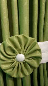 Kain Gorden Ikat Tengah Kupu-Kupu & Gorden Kombinasi Desain Unik