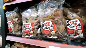 KEROPOK IKAN / KEROPOK IKAN TERENGGANU / KEPOK PYOR GANU / KEROPOK IKAN ASLI / KEROPOK IKAN RANGGUP /KEROPOK IKAN ENAK SEDAP DAN LAZAT