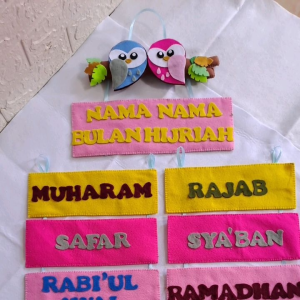 Hiasan dinding nama nama bulan/hiasan dinding sekolah