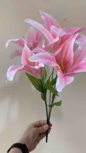 Bunga lily buket palsu artificial hias imitasi artificial dekorasi