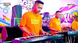 FLASHDISK 32GB FULL MUSIK MP4 MP3 ADELLA AGENG SIMPATIK MAHESA BISA TV ANDROID MOBIL SPEAKER AKTIF