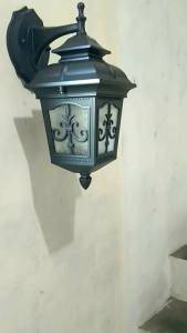 LAMPU DINDING KLASIK 600
