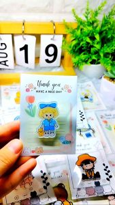 เข็มกลัด ของแจก/ปัจฉิม/ของที่ระลึก/ของชำร่วย/เข็มกลัดการ์ตูน ราคาต่อ1 ชิ้น