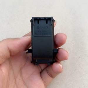 สวิตซ์กระจก ตรงรุ่น TOYOTA REVO 2015-2025แท้ หน้าซ้าย ประตูคู่หลัง