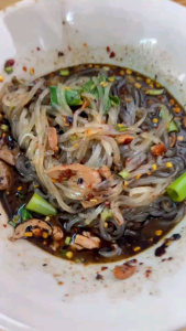 พริกป่น คั่วดำ พริกก๋วยเตี๋ยวเรือ เผ็ดมาก หอมสุด คั่วใหม่ 500 g(ดำ500)