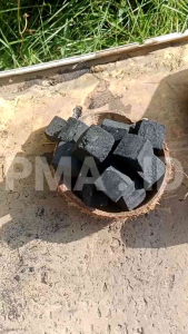Arang Briket Batok Kelapa Alat Bakar Pemanggang BBQ Briket Arang Batok Kelapa 250 Gram