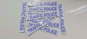 ป้าย ตร.จราจรแบบใหม่ติดตีนตุ๊กแก
