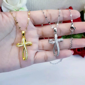 Titanium Kalung Salib Anti Karat Xds4524a