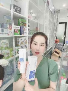 Sữa Rửa Mặt B5 Derosea