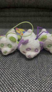 Gấu AAA 8cm 2 hand