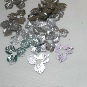 เลื่อม ขั้วสามแฉก 100 ชิ้น ของตกแต่งเหรียญโปรยทาน DIY