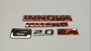 Logo Emblem Tulisan Innova Reborn Set 4Pcs Original