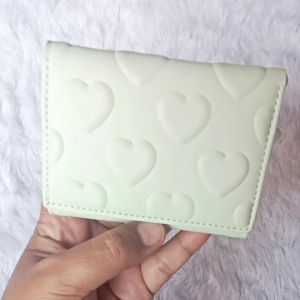 Dompet Lipat Tiga Love Premium: Panduan Lengkap