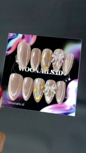 Press on nails nude cat eye silky free lem dan toolkit C12 | kuku palsu premium woonails.id
