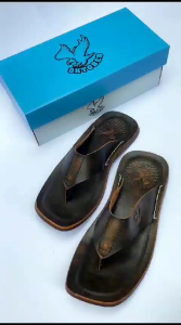 Sandal pria kulit Sandal Dewasa 100% Sampai Alasnya Terbaru