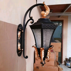 Garansi Lampu dinding outdoor waterproof Kode B - 272 W/M Hitam Tahan Air - Anti Karat