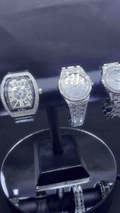 (Tặng nhẫn) Đồng hồ đính đá mặt lục giác cao cấp - V1