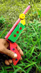 Mainan tradisional etek etek kayu model pistol mainan jadul anak