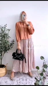 New Helisa Set SETELAN ROK BEST SELLER SET ROK KEKINIAN Bahan Polo linen mix print jorji plisket